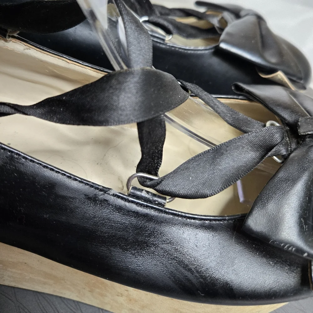 BODYLINE‎ black rocking horse Mary Jane ballet style lace up platform shoe 26/10